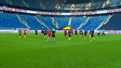 В матче сборной России против команды Мали могут сыграть два зенитовца – Глушенков и Адамов