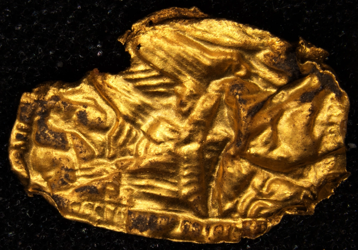 Редчайший ритуальный артефакт из золота нашли в Норвегии - tvspb.ru