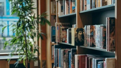 Зимой петербуржцы купили 125 тысяч книг в Доме книги