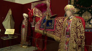 «Другое золото. Золотошвейное искусство народов Евразии»: выставка в Этнографическом музее