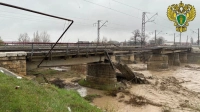 В Дагестане из-за паводков обрушился железнодорожный мост