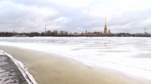 30 сантиметров — это мало: чем опасен весенний лёд на Неве
