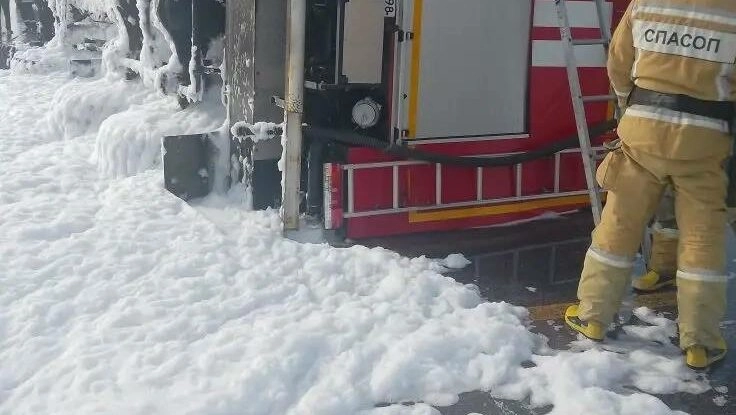 В Пулково во время плановых учений опрокинулась пожарная машина - tvspb.ru