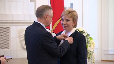 Александр Беглов вручил награды лучшим работникам жилищно-коммунального хозяйства Петербурга