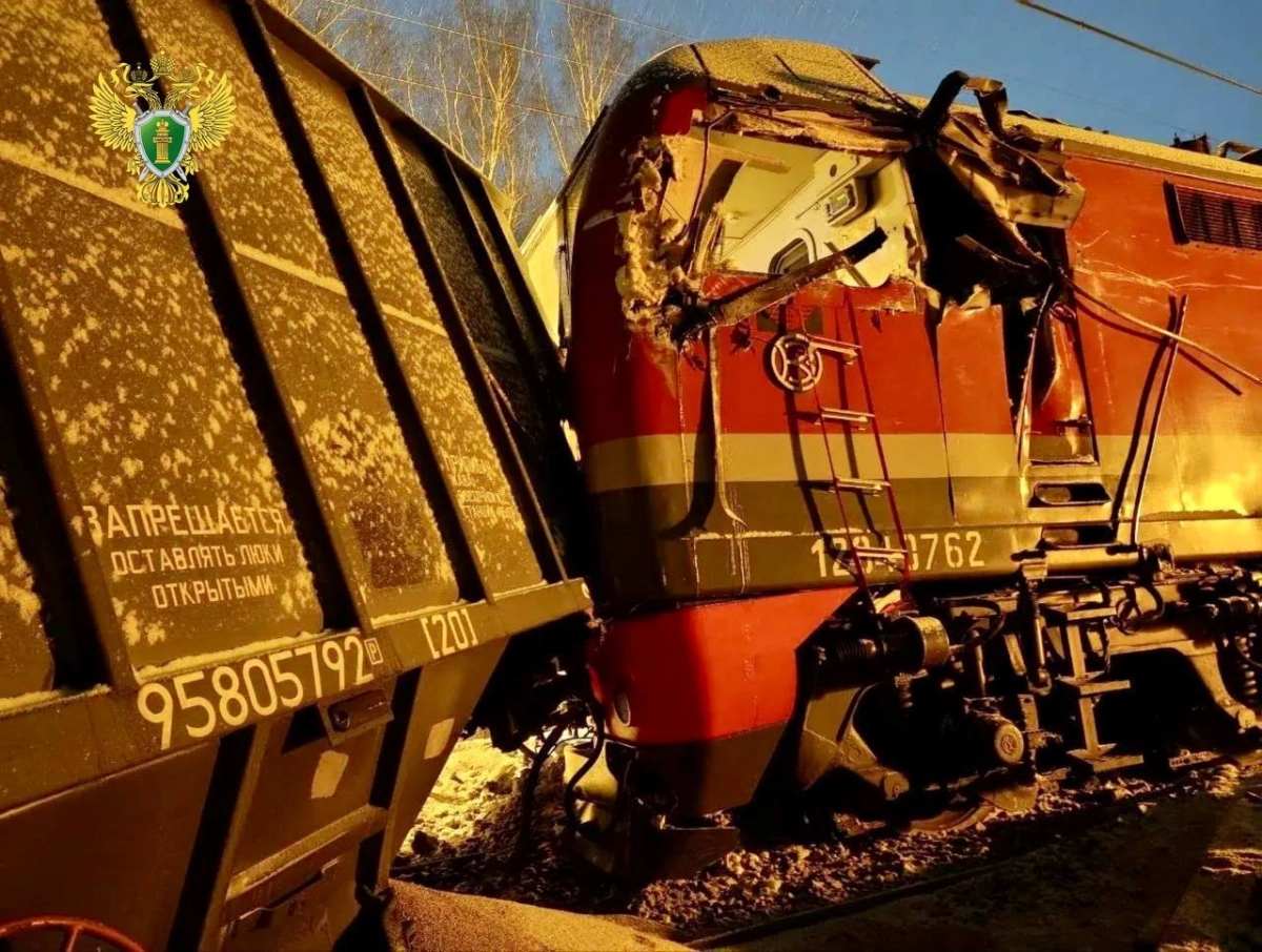 В Пермском крае с рельсов сошли 8 вагонов грузового поезда - tvspb.ru