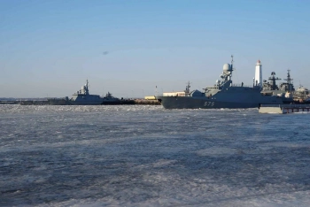 Глава Кронштадтского района поздравил моряков-балтийцев с 107-летием Ленинградской военно-морской базы