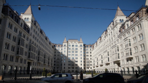 Отражение народного единства в каменных фасадах: национальные традиции в архитектуре Петербурга