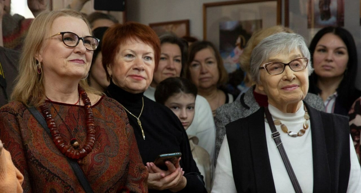 Александр Беглов: Петербуржцам автоматически продлят срок действия сертификатов «Серебряный возраст» - tvspb.ru