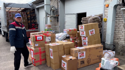 Петербургские теплоэнергетики передали бойцам в зону СВО автомобиль