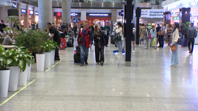 Аэропорт Пулково работает в усиленном режиме после временных ограничений