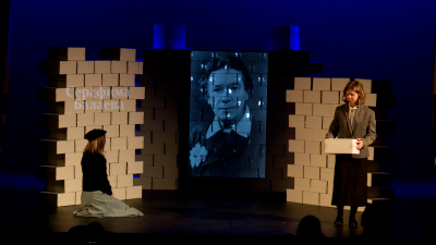 Эвакуация и возрождение: в Гатчинском дворце представили спектакль по книге «Как защищался дворец»