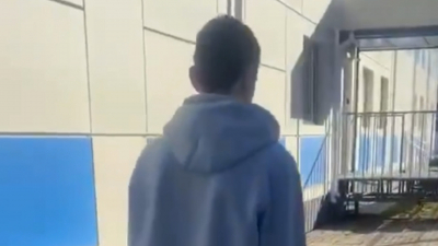 14-летнего подростка задержали за езду на иномарке по газонам в Мурино