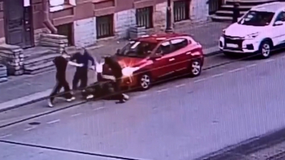 На Владимирском проспекте парень попытался разнять драку, но сам попал под выстрел