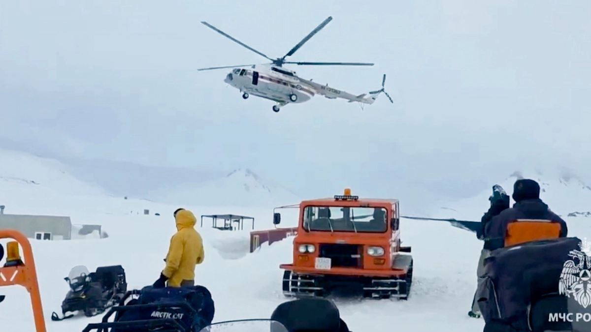 Спасатель Киселёв назвал межсезонье одной из причин гибели туристов на Камчатке - tvspb.ru
