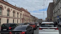 В центре Петербурга — многокилометровый затор: Невский проспект окрасился в бордовый