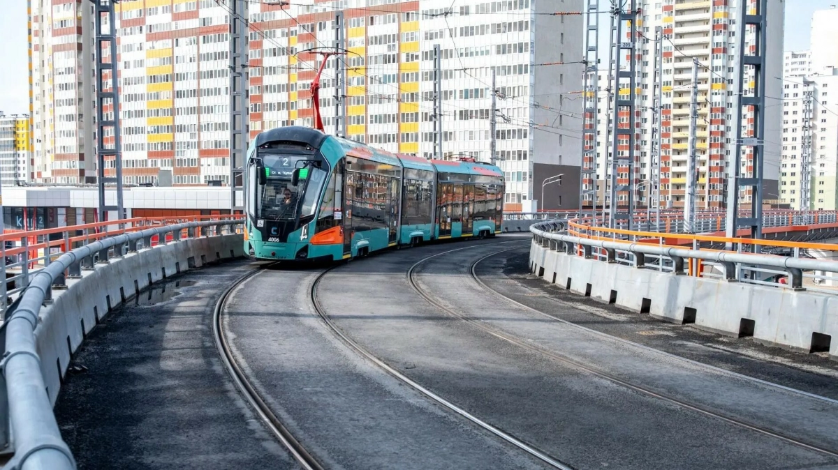 Трамвайная линия «Славянка» перевезла миллионного пассажира - tvspb.ru