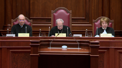 Конституционный суд защитил право многодетных матерей на досрочную пенсию