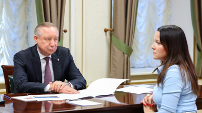 Александр Беглов: На улице Костюшко модернизируют стадион для занятий спортом школьников и жителей микрорайона