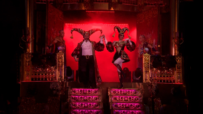 Королевский цирк Гии Эрадзе соединил шансон и цирковое искусство в одном шоу