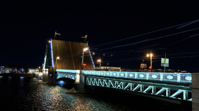 Александр Беглов: Навигацию 2026 года в Петербурге откроет Дворцовый мост с обновленными механизмами