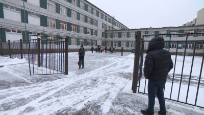 В Петербурге суд рассмотрит дело школьника, обвиняемого в покушении на убийство учительницы