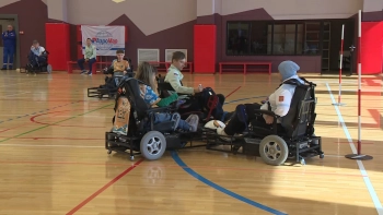В Петербурге стартовал турнир по футболу на электроколясках