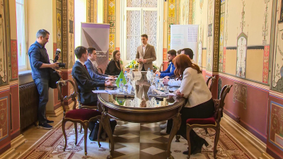 В Петербурге обсудили подготовку к единому дню голосования