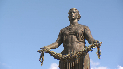 «Мы должны помнить об этом»: в Петербурге впервые отметили День памяти жертв геноцида советского народа