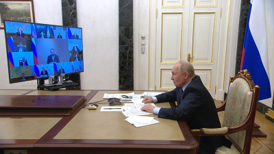 Путин объяснил перебои с интернетом в больших городах