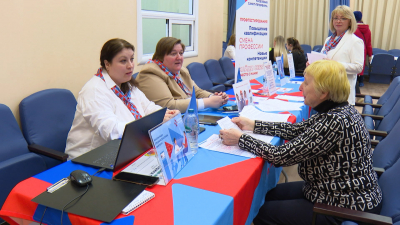 Занятость здесь: в Кировском районе прошла специализированная ярмарка вакансий для людей с инвалидностью