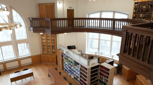 Одна из старейших в своей отрасли: отправляется в библиотеку ЛЭТИ