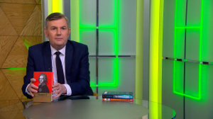 Читательская карта. «Павел Первый глазами современников» — о его жизни и ещё больше о его смерти, психологический триллер «Стеклянный дом» Сары Пекканен и «Буддийские мифы» — предания и сюжеты, которые направляют буддистов на нужный путь