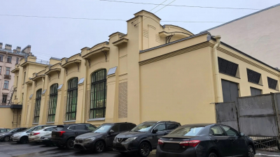 Старинная метлахская плитка и витражи: что нашли внутри подстанции на 11-й Красноармейской