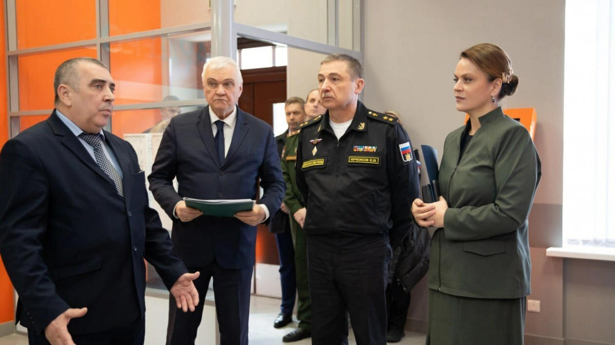 Анна Цивилёва проверила ход модернизации клиник ВМА имени Кирова - tvspb.ru