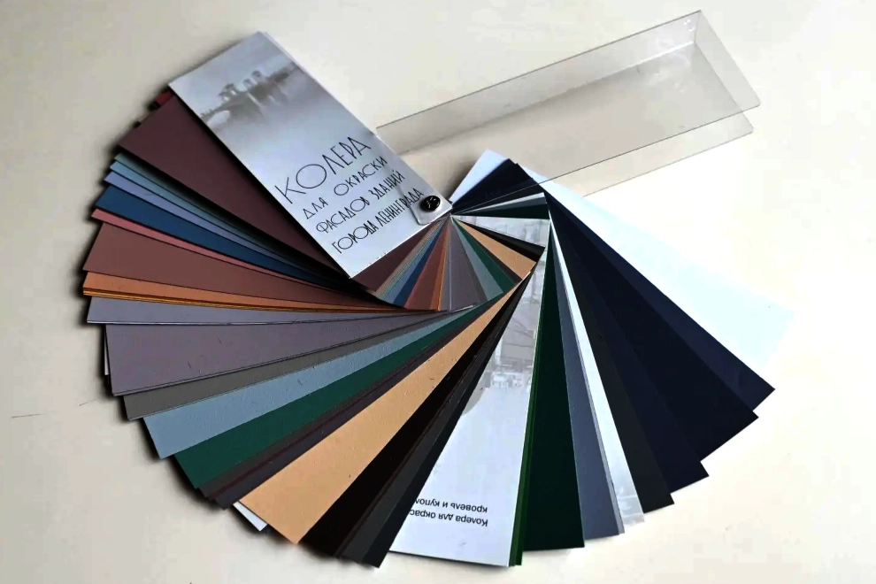 Александр Беглов: В Петербурге открылась выставка к 60-летию утверждения цветовой палитры города - tvspb.ru