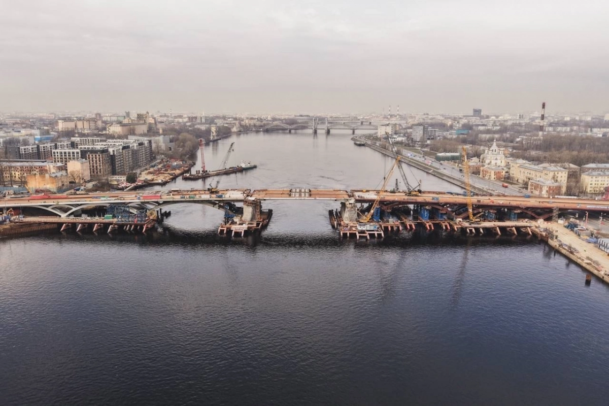 Большой Смоленский мост впервые разведут для проводки судов - tvspb.ru