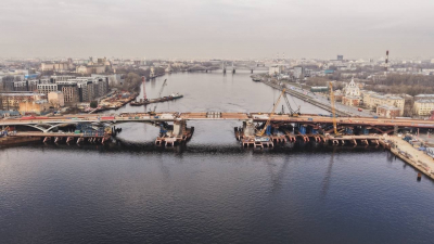 Большой Смоленский мост впервые разведут для проводки судов