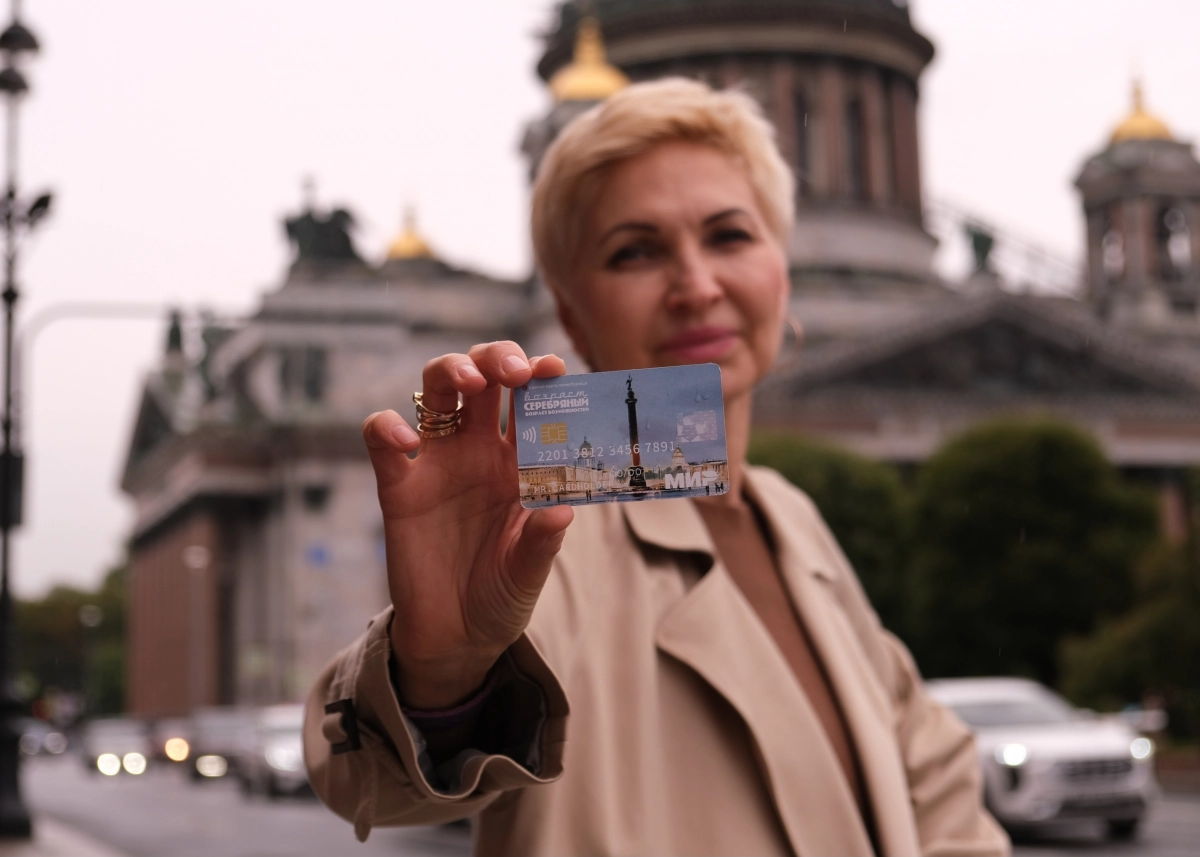 Александр Беглов: Более 157 тысяч петербуржцев оформили электронные сертификаты ЕКП на посещение музеев в рамках программы «Серебряный возраст» - tvspb.ru