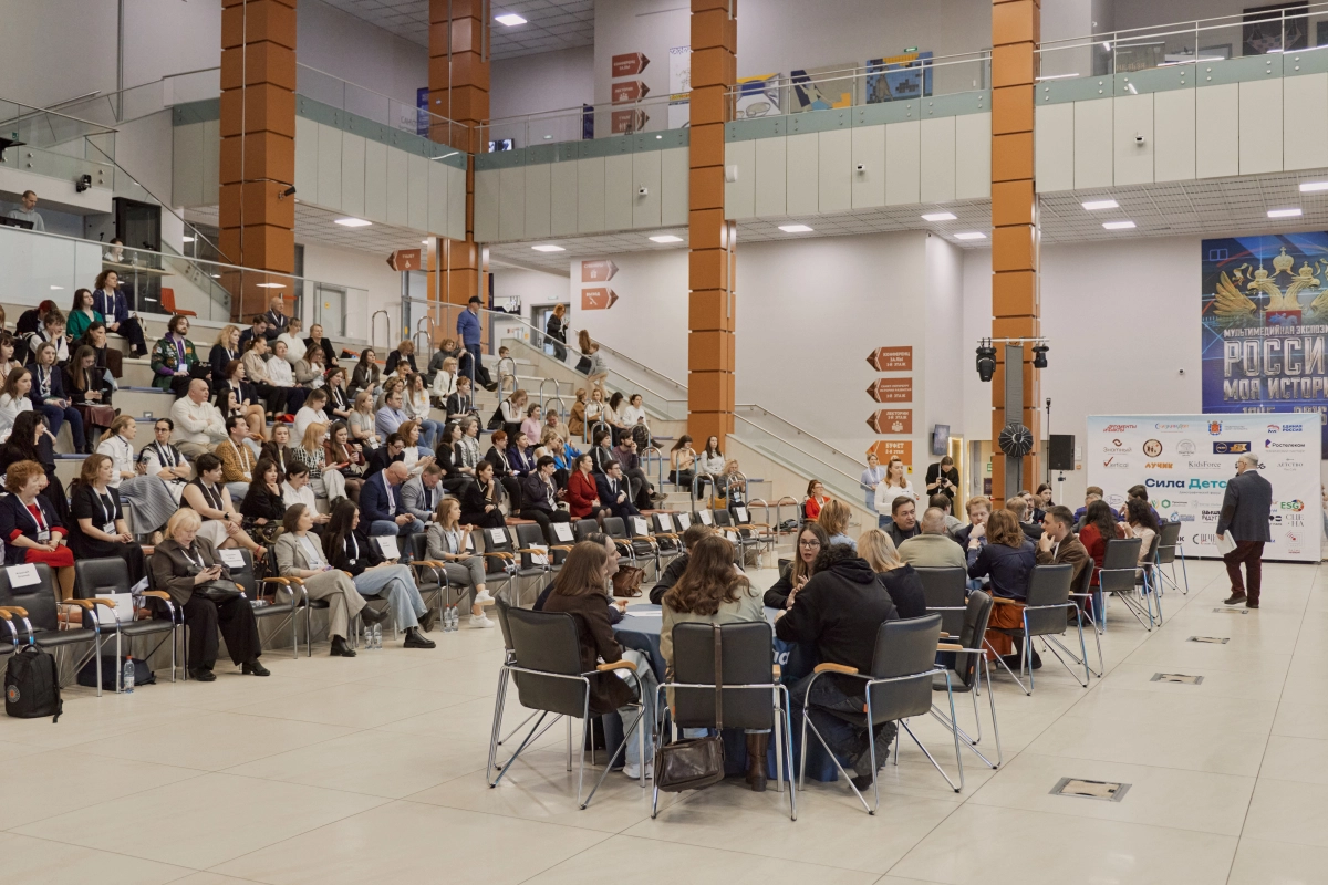 «Сказкин Дом» стал инициатором диалога о будущем семьи и детства на форуме «Сила Детства» - tvspb.ru