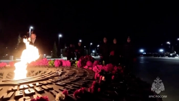 Владимир Мединский принял участие в торжественно-траурном мероприятии у «Гатчинского мемориала»