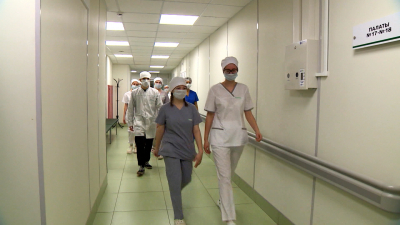 Целевой набор может стать спасательным кругом для медицины Петербурга