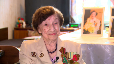 В Петербурге участница Великой Отечественной войны Нинель Розманова отметила 102-й день рождения