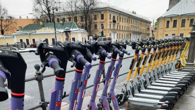 Снег против самокатов: кикшеринг в Петербурге встал на паузу