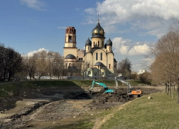 Экологи приступили к заключительному этапу очистки русла реки Новой в Кировском районе
