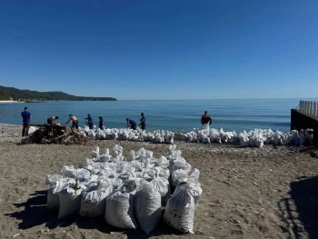 В Туапсе вывезли почти 10 тысяч кубометров загрязнённого грунта и мазута