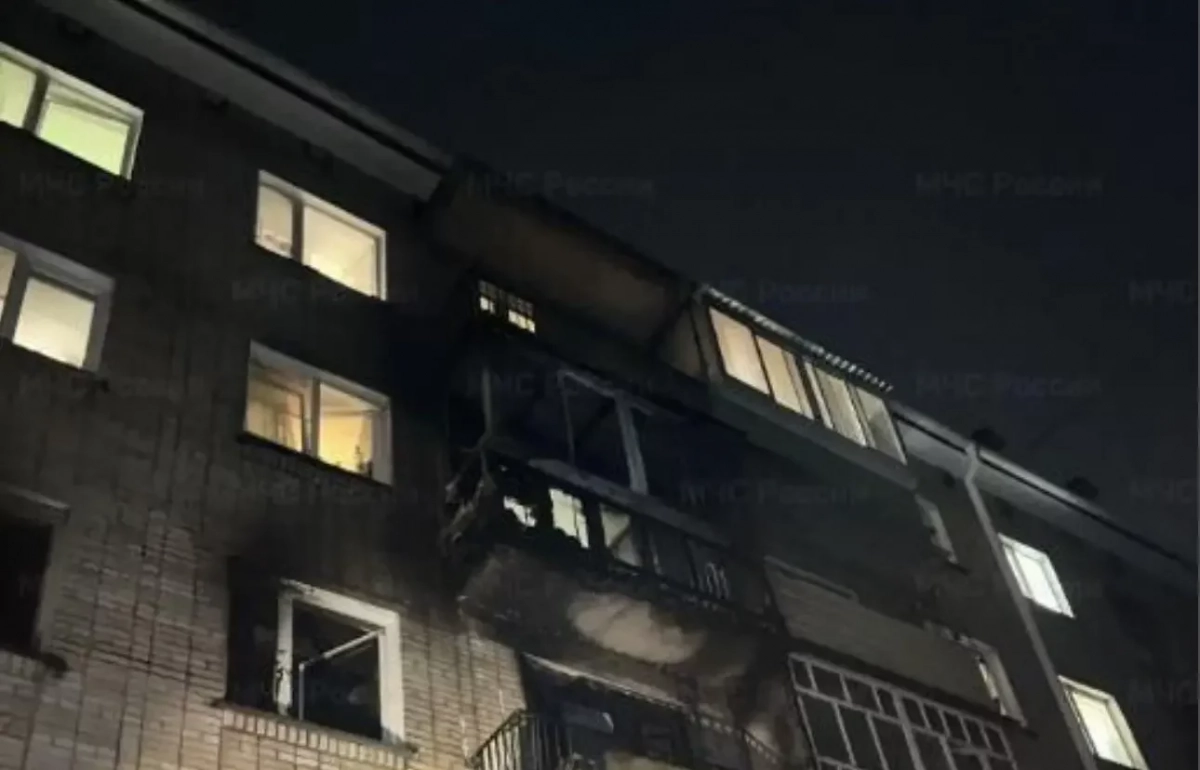 МЧС: При пожаре в многоэтажке в Калужской области погибли три человека - tvspb.ru