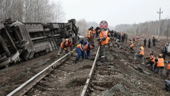 В СК назвали предварительную причину схода поезда с рельсов под Ульяновском