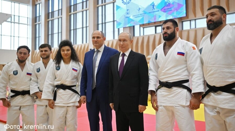 Александр Беглов: Награждение Президентом России наших дзюдоистов – высокая оценка достижений ленинградской и петербургской школы единоборств, ее верности победным традициям великого тренера Анатолия Рахлина - tvspb.ru