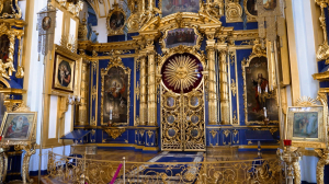 Православная азбука: как вести себя при посещении храма