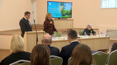 В Пансионате «Заря» обсудили культурный досуг и медицинское сопровождение жителей «серебряного возраста»